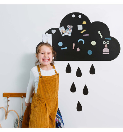 lavagna magnetica a forma di nuvola per decorare la stanza del bambino
